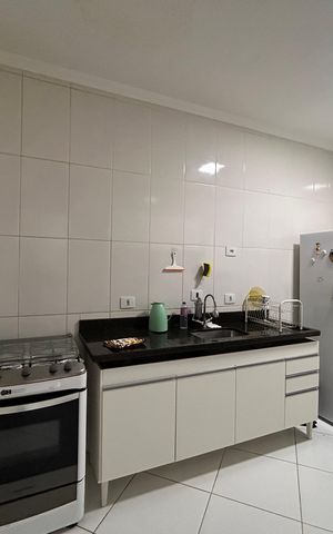Casa à venda com 180m², 4 quartos e 2 vagas Casa à venda com 180m², 4 quartos e 2 vagasCozinha - Casa 1