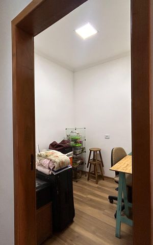 Casa à venda com 180m², 4 quartos e 2 vagas Casa à venda com 180m², 4 quartos e 2 vagasCorredor casa 1