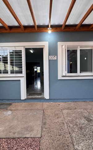 Casa à venda com 78m², 2 quartos e 2 vagas Casa à venda com 78m², 2 quartos e 2 vagasÁrea comum