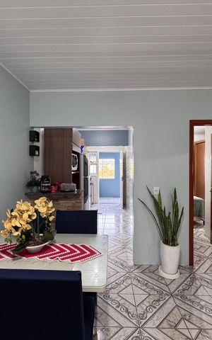 Casa à venda com 78m², 2 quartos e 2 vagas Casa à venda com 78m², 2 quartos e 2 vagasSala