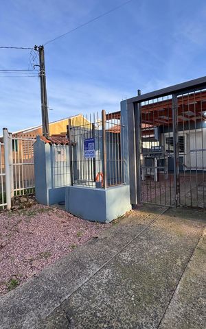 Casa à venda com 78m², 2 quartos e 2 vagas Casa à venda com 78m², 2 quartos e 2 vagasPlaquinha fachada