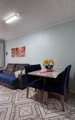 Casa à venda com 78m², 2 quartos e 2 vagas Casa à venda com 78m², 2 quartos e 2 vagasSala