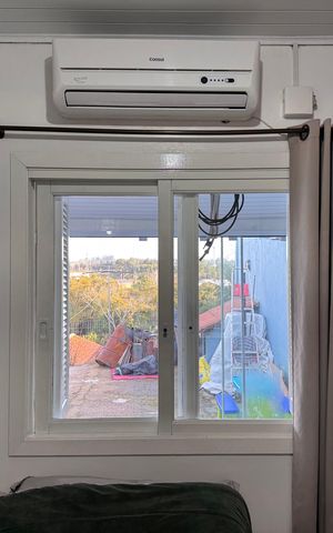 Casa à venda com 78m², 2 quartos e 2 vagas Casa à venda com 78m², 2 quartos e 2 vagasQuarto 1
