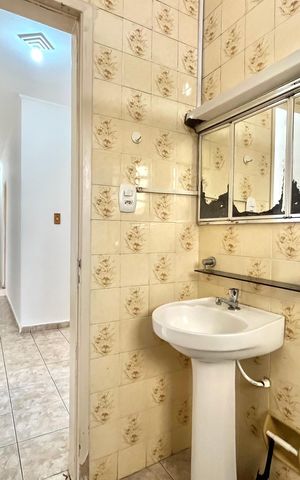 Casa para alugar com 189m², 2 quartos e 2 vagas Casa para alugar com 189m², 2 quartos e 2 vagasBanheiro