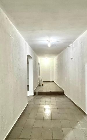 Casa para alugar com 189m², 2 quartos e 2 vagas Casa para alugar com 189m², 2 quartos e 2 vagasSalão
