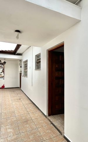 Casa para alugar com 189m², 2 quartos e 2 vagas Casa para alugar com 189m², 2 quartos e 2 vagasÁrea externa