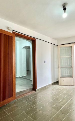 Casa para alugar com 189m², 2 quartos e 2 vagas Casa para alugar com 189m², 2 quartos e 2 vagasEdícula