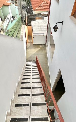 Casa para alugar com 189m², 2 quartos e 2 vagas Casa para alugar com 189m², 2 quartos e 2 vagasÁrea externa