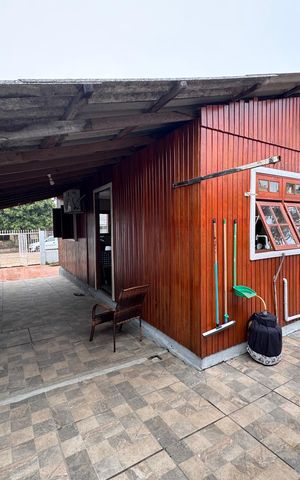 Casa à venda com 80m², 2 quartos e 3 vagas Casa à venda com 80m², 2 quartos e 3 vagasÁrea comum