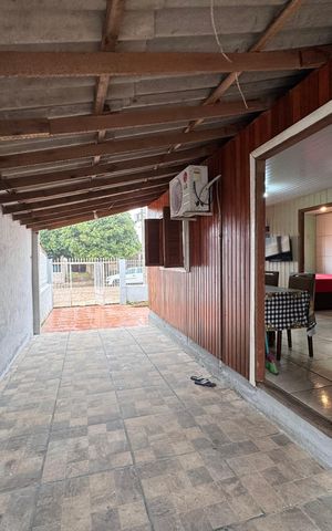 Casa à venda com 80m², 2 quartos e 3 vagas Casa à venda com 80m², 2 quartos e 3 vagasÁrea comum