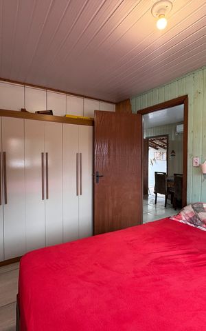 Casa à venda com 80m², 2 quartos e 3 vagas Casa à venda com 80m², 2 quartos e 3 vagasQuarto