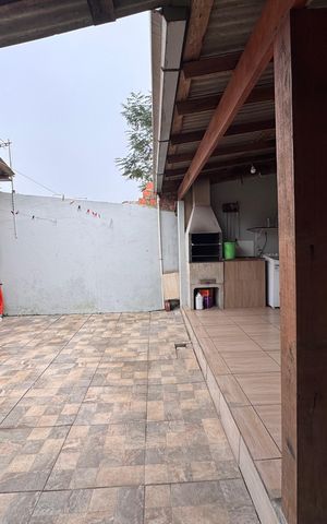 Casa à venda com 80m², 2 quartos e 3 vagas Casa à venda com 80m², 2 quartos e 3 vagasÁrea comum
