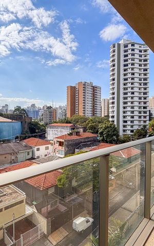 Apartamento à venda com 632m², 4 quartos e 7 vagas Apartamento à venda com 632m², 4 quartos e 7 vagasVaranda