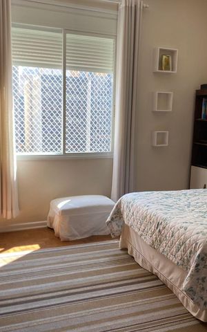 Apartamento à venda com 280m², 4 quartos e 2 vagas Apartamento à venda com 280m², 4 quartos e 2 vagasQuarto 2