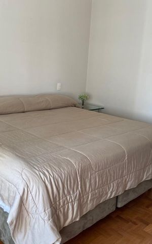 Apartamento à venda com 280m², 4 quartos e 2 vagas Apartamento à venda com 280m², 4 quartos e 2 vagasQuarto 1