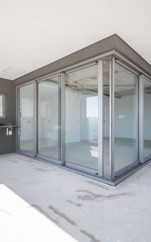 Apartamento à venda com 142m², 3 quartos e 2 vagasVaranda