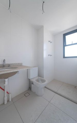Apartamento à venda com 152m², 3 quartos e 2 vagasBanheiro da Suíte 2