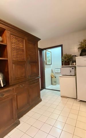 Apartamento à venda com 647m², 6 quartos e 3 vagas Apartamento à venda com 647m², 6 quartos e 3 vagasCozinha