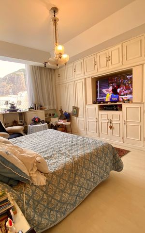 Apartamento à venda com 647m², 6 quartos e 3 vagas Apartamento à venda com 647m², 6 quartos e 3 vagasSuite