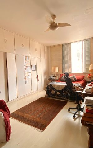 Apartamento à venda com 647m², 6 quartos e 3 vagas Apartamento à venda com 647m², 6 quartos e 3 vagasQuarto 1