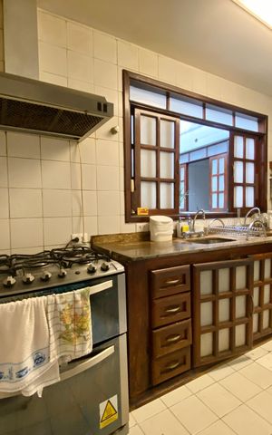 Apartamento à venda com 647m², 6 quartos e 3 vagas Apartamento à venda com 647m², 6 quartos e 3 vagasCozinha