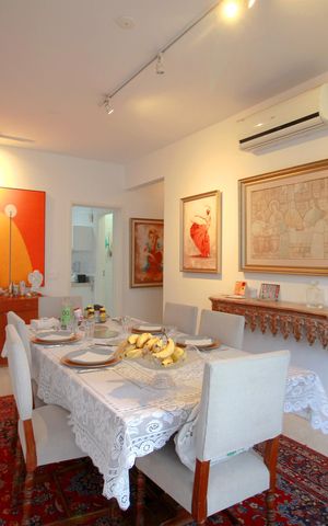 Apartamento à venda com 200m², 4 quartos e 2 vagasSala de Jantar