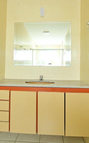 Apartamento para alugar com 118m², 4 quartos e 1 vaga Apartamento para alugar com 118m², 4 quartos e 1 vagaBanheiro