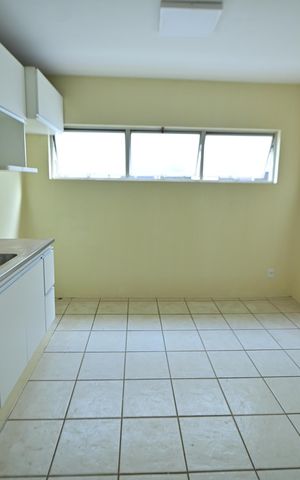 Apartamento para alugar com 118m², 4 quartos e 1 vaga Apartamento para alugar com 118m², 4 quartos e 1 vagaCozinha