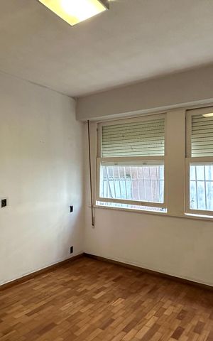 Apartamento à venda com 267m², 4 quartos e 1 vaga Apartamento à venda com 267m², 4 quartos e 1 vagaSuíte