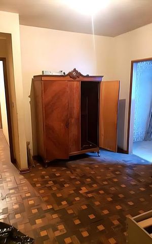 Casa à venda com 185m², 5 quartos e 2 vagas