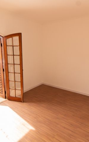 Apartamento à venda com 200m², 3 quartos e 2 vagasQuarto 2