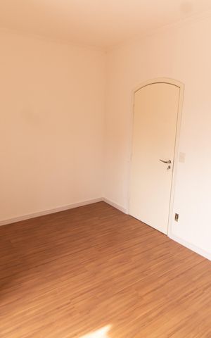Apartamento à venda com 200m², 3 quartos e 2 vagasQuarto 2