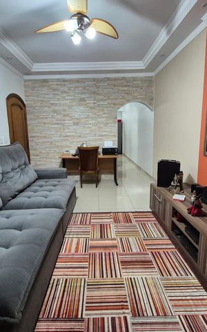 Casa à venda com 186m², 3 quartos e 2 vagas