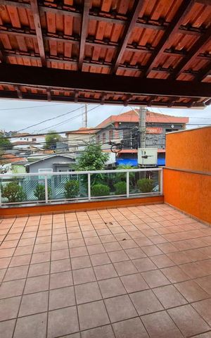Casa à venda com 186m², 3 quartos e 2 vagas