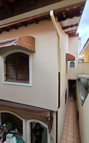 Casa à venda com 186m², 3 quartos e 2 vagas