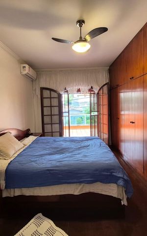 Casa à venda com 186m², 3 quartos e 2 vagas