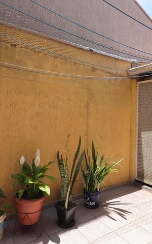 Casa à venda com 221m², 3 quartos e 2 vagasQuintal