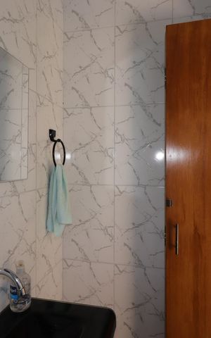 Casa à venda com 221m², 3 quartos e 2 vagasLavabo