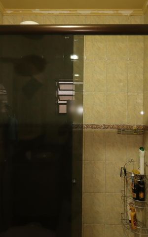 Casa à venda com 221m², 3 quartos e 2 vagasBanheiro da Suíte