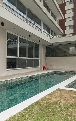 Apartamento à venda com 129m², 3 quartos e 2 vagasÁrea comum - Piscina