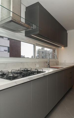 Apartamento à venda com 129m², 3 quartos e 2 vagasCozinha