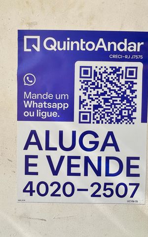 Studio à venda com 33m², 1 quarto e sem vaga Studio à venda com 33m², 1 quarto e sem vagaPlaquinha instalada