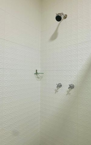 Studio à venda com 33m², 1 quarto e sem vaga Studio à venda com 33m², 1 quarto e sem vagaBanheiro
