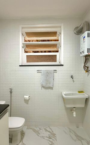 Studio à venda com 33m², 1 quarto e sem vaga Studio à venda com 33m², 1 quarto e sem vagaBanheiro