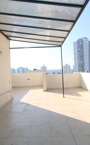 Apartamento à venda com 180m², 3 quartos e 1 vagaÁrea comum