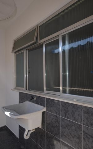 Apartamento para alugar com 70m², 2 quartos e 1 vagaÁrea de Serviço
