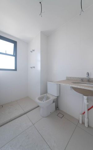 Apartamento à venda com 152m², 3 quartos e 2 vagasBanheiro da Suíte 2