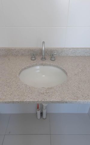 Apartamento à venda com 152m², 3 quartos e 2 vagasBanheiro da Suíte 1
