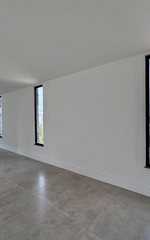 Apartamento à venda com 475m², 5 quartos e 2 vagas Apartamento à venda com 475m², 5 quartos e 2 vagasSalão