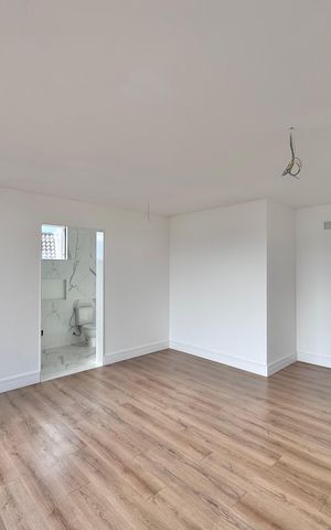 Apartamento à venda com 475m², 5 quartos e 2 vagas Apartamento à venda com 475m², 5 quartos e 2 vagasSuíte 1